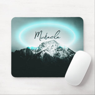 Sneeuwige, mysterieuze blauwe neonlichte monogram muismat