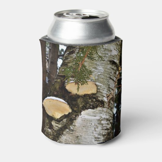 Sneeuwige paddenstoelen bij de vogelboom blikjeskoeler (Blikje Achterkant)