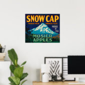 Sneeuwige Pet Apple Crate LabelMosier, OF Poster (Thuiskantoor)