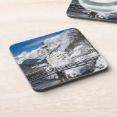 Sneeuwkerk met alpenbergen bier onderzetter (Linkerzijde)