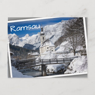 Sneeuwkerk met alpenbergen briefkaart