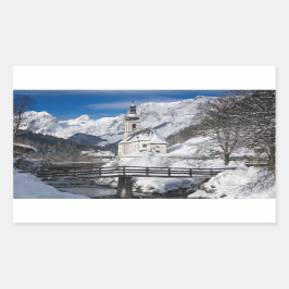 Sneeuwkerk met alpenbergen rechthoekige sticker