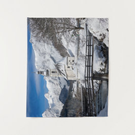 Sneeuwkerk met alpenbergen wandkleed