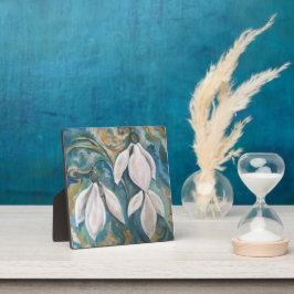 Sneeuwklokjes in de smaragdgroene tuin fotoplaat