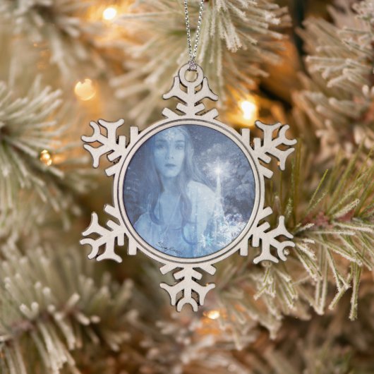Sneeuwkoningin met kerstcadeaus tin sneeuwvlok ornament (Boom)