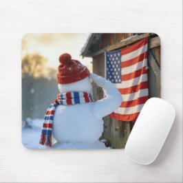 Sneeuwman die een Amerikaanse vlag groet Muismat