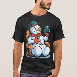Sneeuwman Gezellige Stoel Camera Winter Vibes T-shirt