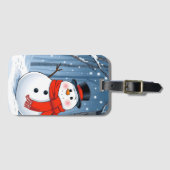 Sneeuwman in koud bos met rode sjaal bagagelabel (Voorkant (horizontaal))