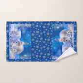 Sneeuwman op Blauw Personaliseer Naam Badkamer Bad Handdoek (Handdoek)