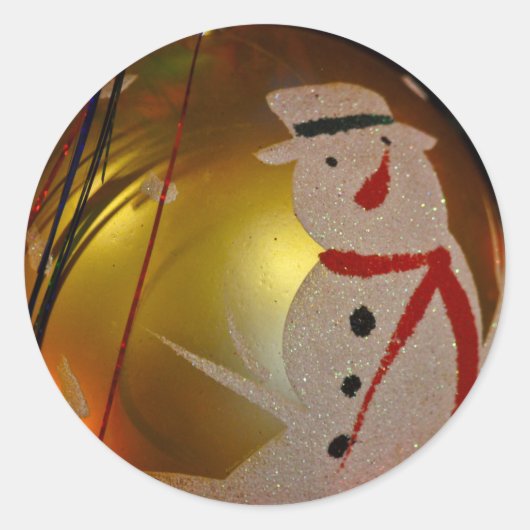 Sneeuwman Ornament met Vorst Ronde Sticker (Voorkant)