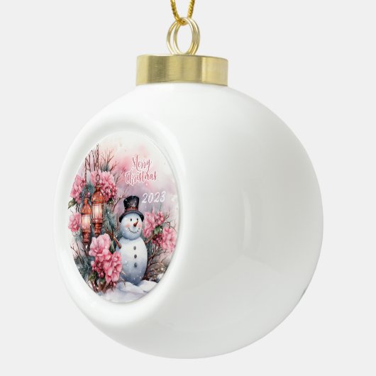 Sneeuwman Vrolijk Kerstfeest 2023 Keramische Bal Ornament (Rechts)