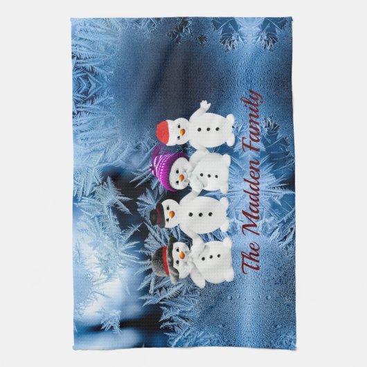 Sneeuwmannenfamilie van vier aangepaste keukenhand theedoek (Verticaal)