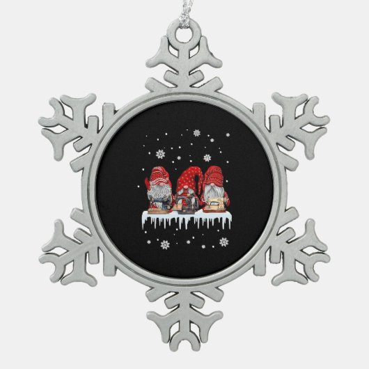 Sneeuwnaaimachine voor kerstgrind Shirt Tin Sneeuwvlok Ornament (Voorkant)