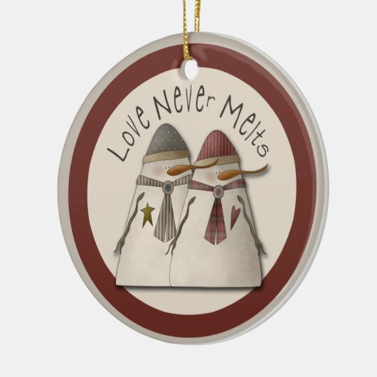 Sneeuwpaar Keramisch Ornament (Links)