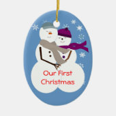 Sneeuwpaar onze eerste kerst keramisch ornament (Voorkant)