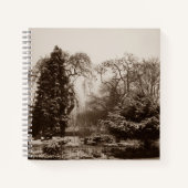 sneeuwpark en bomen in de winter notitieboek (Voorkant)