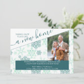 Sneeuwplaats als een nieuwe Thuisgroene Snowflake- Feestdagenkaart (Staand voorkant)