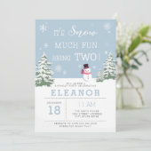 Sneeuwplezier met de TWEE winterverjaardagsuitnodi Kaart (Staand voorkant)