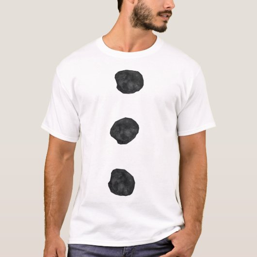 Sneeuwpopkostuumshirt Drie Zwarte Knopen Op Wit T-shirt (Voorkant)