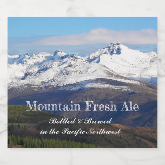 Sneeuwrijke bergen landschap gepersonaliseerd bier etiket (Enkel label)