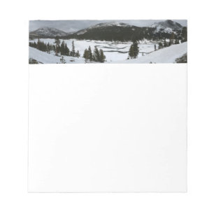 Sneeuwrijke Ellery Lake California winterlandschap Notitieblok