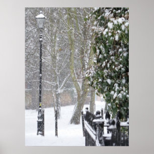 Sneeuwscène met Old Street Light Poster