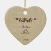 Sneeuwt veel in de liefde - 1e Kerstmis samen Keramisch Ornament (Achterkant)