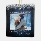 Sneeuwtop Blauw Wood Eerste Kerstmis Foto Keramisch Ornament (Links)