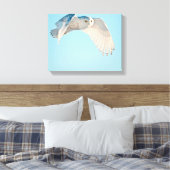 Sneeuwuil in vlucht canvas afdruk (Insitu (Slaapkamer))