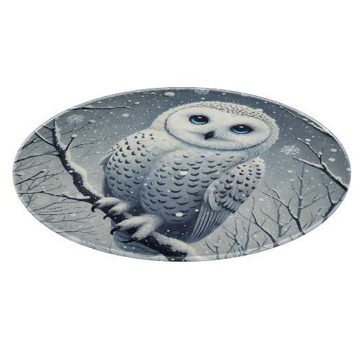 Sneeuwuil neergestreken op Snowy Branch Snijplank (Hoek)