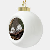 Sneeuwuil paar boslandschap dierenkunst keramische bal ornament (Rechts)