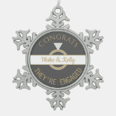 Sneeuwvlok Geschenkdoos Verlovingsornament Tin Sneeuwvlok Ornament (Voorkant)