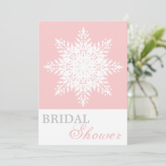 Sneeuwvlok roze, witte winter bruiloft vrijgezelle kaart (Staand voorkant)