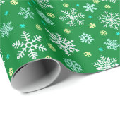 Sneeuwvlokken in verschillende vormen groene feest cadeaupapier (Rol Hoek)