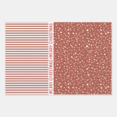 Sneeuwvlokken, kerstbomen terracotta strepen rood inpakpapier vel (Voorkant 2)