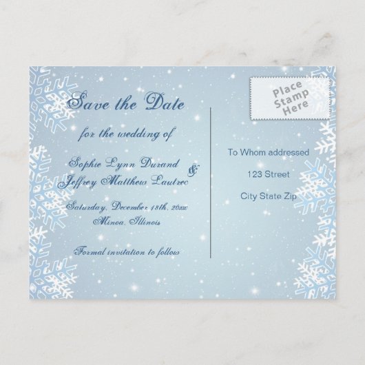 Sneeuwvlokken op blauw bruiloft Save the date Brie Aankondigingskaart (Achterkant)