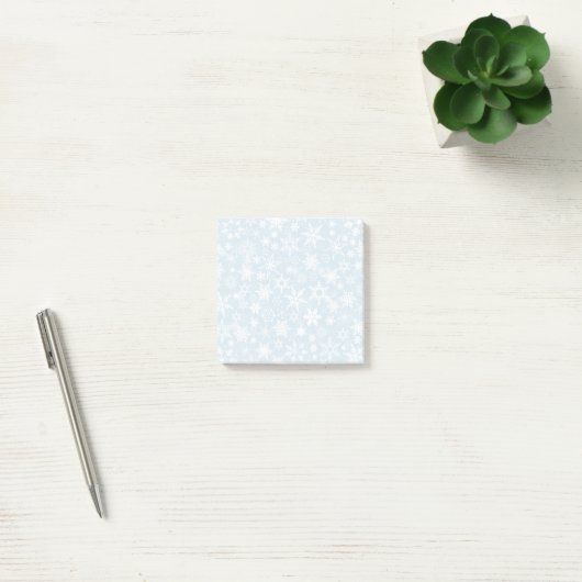Sneeuwvlokken op blauw post-it® notes (Kantoor)