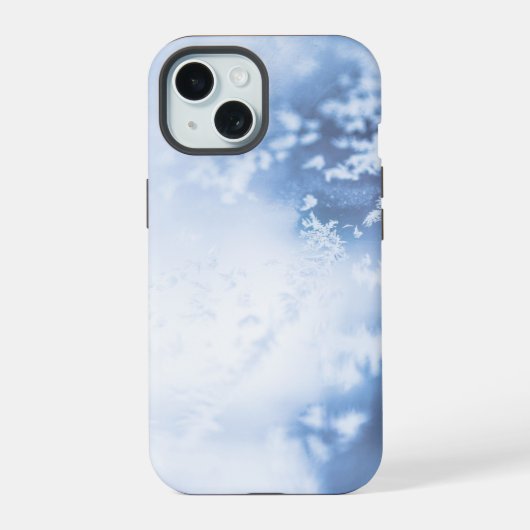 Sneeuwvlokken op de grond iPhone 15 case (Achterkant)