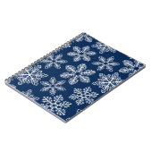 Sneeuwvlokken op donkerblauw notitieboek (Linkerzijde)