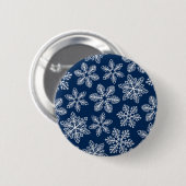 Sneeuwvlokken op donkerblauw ronde button 5,7 cm (Voorkant /achterkant)