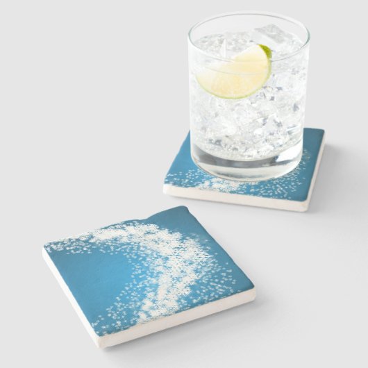 Sneeuwvlokken op lichtblauw kerstfeest stenen onderzetter (Zijkant)