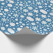 Sneeuwvlokken repeating patroon wit blauw cadeaupapier (Hoek)
