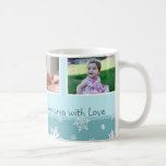 Sneeuwvlokken Vrolijke Kerstmis Oma Mok<br><div class="desc">Vrolijk kerstfeest oma aangepaste foto mok in stijlvolle tinten van lichtblauw en wit in een delicate sneeuwvlok patroon met aanpasbare tekst en foto,  ideaal als een vakantie cadeau.</div>