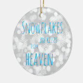 Sneeuwvlokken zijn kussen uit de hemel keramisch ornament (Links)