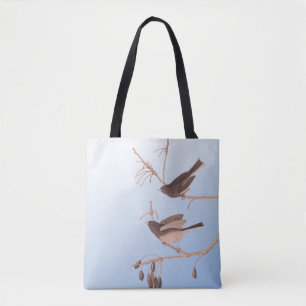 Sneeuwvogels op een kale wintertak tote bag