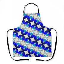 Sneeuwvrouw onder de blauwe winterhemel