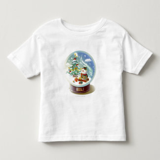 sneeuwwereldbol met sneeuwpop en kerstboom kinder shirts
