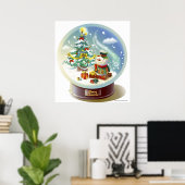 sneeuwwereldbol met sneeuwpop en kerstboom poster (Thuiskantoor)