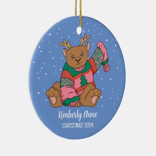 Sneeuwwintervakantie met Beer kerstmis Keramisch Ornament (Rechts)