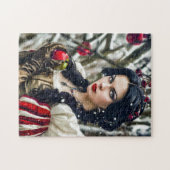 Sneeuwwitje houdt de vergiftigde appel vast legpuzzel (Horizontaal)